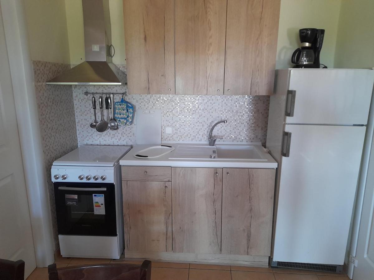"Klio" Appartment Nikiti  Ngoại thất bức ảnh